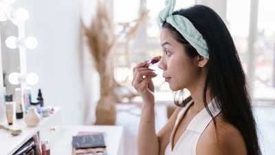 Amazon Sale 2023: Grab exciting deals on makeup and skincare essentials. (Pexels) Amazon Sale 2023: Grab exciting deals on makeup and skincare essentials. (Pexels)