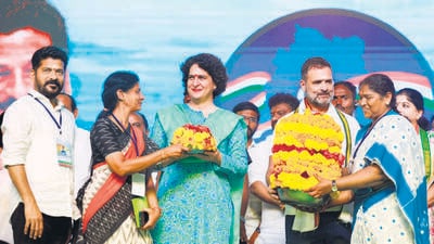 Congress leaders Rahul Gandhi and Priyanka Gandhi Vadra during a pubic rally in Mulug district on Wednesday. (HT Photo) Congress leaders Rahul Gandhi and Priyanka Gandhi Vadra during a pubic rally in Mulug district on Wednesday. (HT Photo)