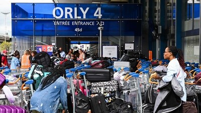 Air France plans to abandon Paris Orly Airport amid sharp drop in domestic flights (Photo by STEFANO RELLANDINI / AFP) Air France plans to abandon Paris Orly Airport amid sharp drop in domestic flights (Photo by STEFANO RELLANDINI / AFP)