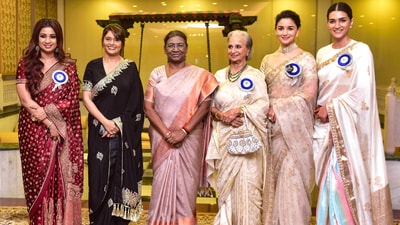 The 69th National Film Awards ceremony was held in Delhi on a Tuesday at Vigyan Bhawan, New Delhi. President Droupadi Murmu and Union Minister Anurag Thakur attended the event. (PTI) The 69th National Film Awards ceremony was held in Delhi on a Tuesday at Vigyan Bhawan, New Delhi. President Droupadi Murmu and Union Minister Anurag Thakur attended the event. (PTI)