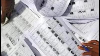 The drive for the enrolment of voters will be launched on November 4, 5, 25, 26 and December 2 and 3 (Pic for representation) The drive for the enrolment of voters will be launched on November 4, 5, 25, 26 and December 2 and 3 (Pic for representation)