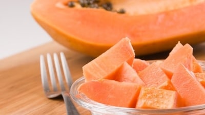 Papaya: Eating papaya increases immunity and gives adequate hydration to the body. Recommended for long fasting periods, it is also beneficial to overcome problems related to digestion. (Unsplash) Papaya: Eating papaya increases immunity and gives adequate hydration to the body. Recommended for long fasting periods, it is also beneficial to overcome problems related to digestion. (Unsplash)