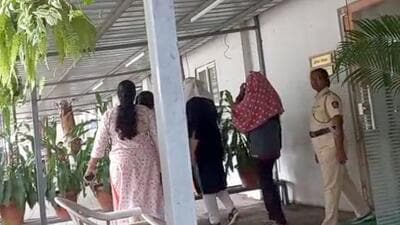 The accused women were brought to Pune by the crime branch unit II sleuths and produced before the court amidst tight security late Thursday afternoon. (Rahul Raut/HT PHOTO) The accused women were brought to Pune by the crime branch unit II sleuths and produced before the court amidst tight security late Thursday afternoon. (Rahul Raut/HT PHOTO)