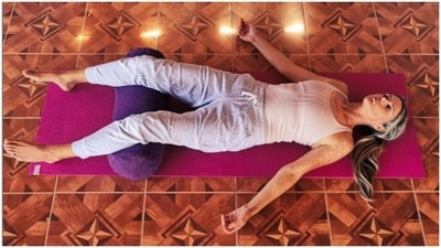 He added, “One of the primary advantages of yoga is its ability to reduce stress. Chronic stress can negatively impact the immune system, potentially worsening conditions associated with low platelet counts. Yoga promotes relaxation through techniques like deep breathing and meditation, helping to alleviate stress and create a more favorable environment for the body to heal.” (Instagram/ruth__osborn) He added, “One of the primary advantages of yoga is its ability to reduce stress. Chronic stress can negatively impact the immune system, potentially worsening conditions associated with low platelet counts. Yoga promotes relaxation through techniques like deep breathing and meditation, helping to alleviate stress and create a more favorable environment for the body to heal.” (Instagram/ruth__osborn)
