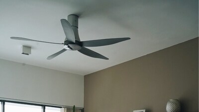 Amazon Great Indian Festival Sale 2023: Score 54% Off on Living Room Fans (Unsplash) Amazon Great Indian Festival Sale 2023: Score 54% Off on Living Room Fans (Unsplash)