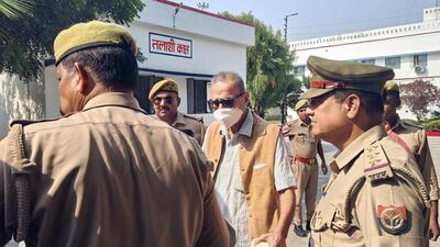 Pandher outside the district jail in Gautam Budh Nagar on Friday afternoon. (HT PHOTO) Pandher outside the district jail in Gautam Budh Nagar on Friday afternoon. (HT PHOTO)