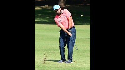 Player Ashwinder Singh Chhabbra in action during Chandigarh Golf League on Friday. (HT Photo) Player Ashwinder Singh Chhabbra in action during Chandigarh Golf League on Friday. (HT Photo)