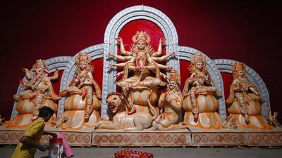 Preparations underway ahead of Durga Puja festival. (HT Photo) Preparations underway ahead of Durga Puja festival. (HT Photo)