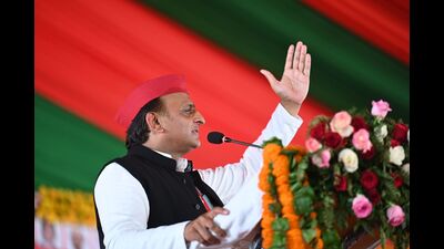 Samajwadi Party chief Akhilesh Yadav addressing an event in U.P.’s Shahjahanpur on October 20. (Sourced) Samajwadi Party chief Akhilesh Yadav addressing an event in U.P.’s Shahjahanpur on October 20. (Sourced)