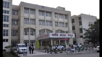 The hospital, as per sources, does not have the requisite fire-safety arrangements to get the NOC. And to put in place the requisite arrangement, the public works department (PWD) needs to be roped in as the hospital building is very old. (Sant Arora/HT) The hospital, as per sources, does not have the requisite fire-safety arrangements to get the NOC. And to put in place the requisite arrangement, the public works department (PWD) needs to be roped in as the hospital building is very old. (Sant Arora/HT)