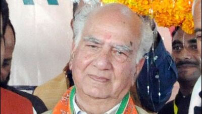 Veteran BJP leader Shanta Kumar (HT File)