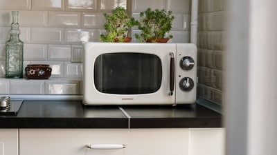 Amazon Sale 2023: Amazon Sale: Get microwaves at hugely discounted rates. (Pexels) Amazon Sale 2023: Amazon Sale: Get microwaves at hugely discounted rates. (Pexels)