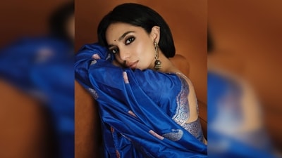 Sobhita Dhulipala complemented her ensemble with eye-catching traditional jhumkas, gold bangles, and a bindi, which added the finishing touches to her appearance.&nbsp; (Instagram/@sobhitad)