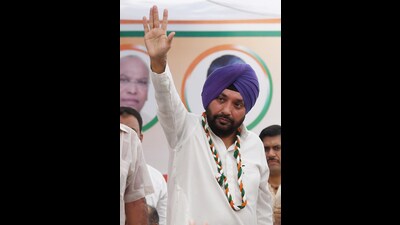 Delhi Congress chief Arvinder Singh Lovely said the event will be held at Tilak Nagar Chowk. (HT Archive) Delhi Congress chief Arvinder Singh Lovely said the event will be held at Tilak Nagar Chowk. (HT Archive)