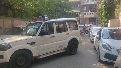 The body of a woman was found lying near the wall of an MCD school located in Tilak Nagar. (ANI)