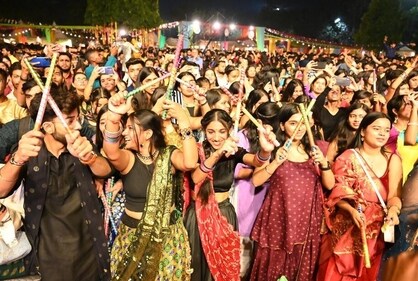 Singer Harshdeep Kaur will perform on Day 2 of Delhi Tourism's Dandiya Festival. (Vipin Kumar/HT) Singer Harshdeep Kaur will perform on Day 2 of Delhi Tourism's Dandiya Festival. (Vipin Kumar/HT)