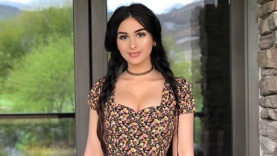 SSSniperwolf apologises as YouTube demonetises her over ‘doxxing