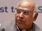 Congress president Mallikarjun Kharge claimed the defence ministry allegedly ordered the soldiers on annual leave to promote government schemes. Congress president Mallikarjun Kharge claimed the defence ministry allegedly ordered the soldiers on annual leave to promote government schemes.