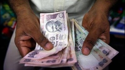 Bengaluru man alleges fake drug bust for extortion, claims police took bribe. Bengaluru man alleges fake drug bust for extortion, claims police took bribe.