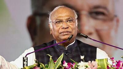 Congress president Mallikarjun Kharge writes to Prime Minister Narendra Modi against politicisation of the bureaucracy. (PTI)
