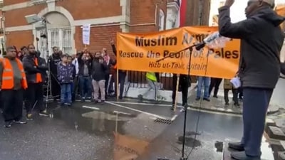 Israel-Hamas War: In a statement issued by the Met Police, it said that there had been "pockets of disorder". Israel-Hamas War: In a statement issued by the Met Police, it said that there had been "pockets of disorder".