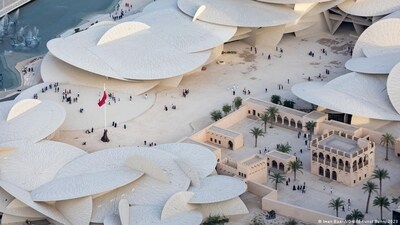 National Museum of Qatar, designed by Jean Nouvel, as photographed by Iwan Baan. (DW/Iwan Baan/VG Bild-Kunst Bonn, 2023) National Museum of Qatar, designed by Jean Nouvel, as photographed by Iwan Baan. (DW/Iwan Baan/VG Bild-Kunst Bonn, 2023)