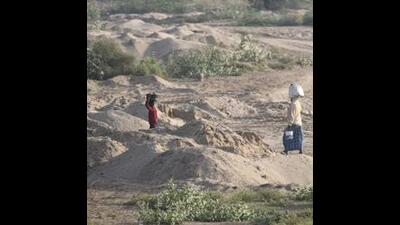 The plea says that due to a provision in the state’s mining policy, illegal mining has been legalised by mere deposit of ₹6 per-cubic-feet for material coming from other states. (HT file) The plea says that due to a provision in the state’s mining policy, illegal mining has been legalised by mere deposit of ₹6 per-cubic-feet for material coming from other states. (HT file)