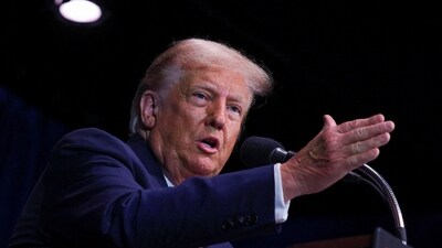 FILE PHOTO: Republican presidential candidate and former U.S. President Donald Trump delivers a speech during a campaign rally in Wolfeboro, New Hampshire, U.S.,  REUTERS/Brian Snyder/File Photo (REUTERS)