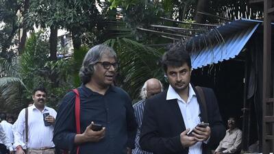 Mumbai, India - Sep 27, 2023 : Artist Chintan Upadhyay is accused of final argument at sessions court in suburban Dindoshi Court at Goregaon, in Mumbai, India, Wednesday, Sep 27, 2023. (Photo by Vijay Bate/HT Photo) Mumbai, India - Sep 27, 2023 : Artist Chintan Upadhyay is accused of final argument at sessions court in suburban Dindoshi Court at Goregaon, in Mumbai, India, Wednesday, Sep 27, 2023. (Photo by Vijay Bate/HT Photo)