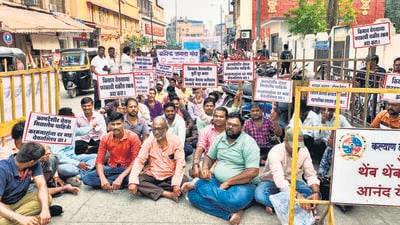 87 sanitation workers wait for ₹6 lakh in arrears each from KDMC 87 sanitation workers wait for ₹6 lakh in arrears each from KDMC