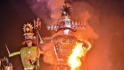 This Dussehra, Delhiites take to walks to celebrate good over evil. (Raj K Raj) This Dussehra, Delhiites take to walks to celebrate good over evil. (Raj K Raj)