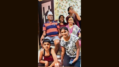 Maruti Jadhav, who worked in Khatau Mill, Borivali, said, “We were promised houses on Dussehra, which is today. Are we going to get it by next Diwali now? My family pooled in ₹6 lakh for the house. And now, as a pensioner who gets around ₹1,000 a month, I have to do odd jobs to put food on the table.” Maruti Jadhav, who worked in Khatau Mill, Borivali, said, “We were promised houses on Dussehra, which is today. Are we going to get it by next Diwali now? My family pooled in ₹6 lakh for the house. And now, as a pensioner who gets around ₹1,000 a month, I have to do odd jobs to put food on the table.”