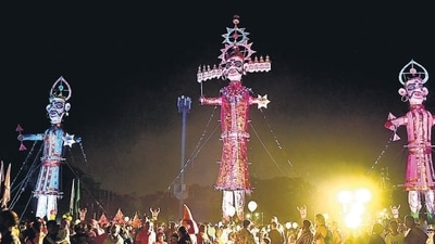 People have gathered around the towering effigies of Ravana, Meghnad, and Kumbhakarna at the Dussehra Ground in Sector 46, Chandigarh, to witness the auspicious ceremony of Ravan Dahan. (Keshav Singh/HT) People have gathered around the towering effigies of Ravana, Meghnad, and Kumbhakarna at the Dussehra Ground in Sector 46, Chandigarh, to witness the auspicious ceremony of Ravan Dahan. (Keshav Singh/HT)