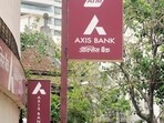 Axis Bank had reported a net profit of  <span class='webrupee'>₹</span>5,329 crore in the year-ago period