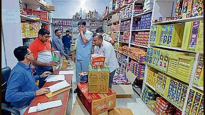 The district magistrate’s order came after the Haryana CM flying squad on Tuesday raided a godown in Sultanpur village near Barwala highway and discovered sale of illegal firecrackers. (HT Photo) The district magistrate’s order came after the Haryana CM flying squad on Tuesday raided a godown in Sultanpur village near Barwala highway and discovered sale of illegal firecrackers. (HT Photo)