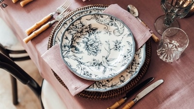 Amazon Sale: Dining sets up for grabs; buy them today. (Pexels) Amazon Sale: Dining sets up for grabs; buy them today. (Pexels)