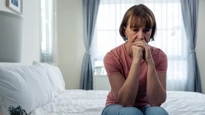 Emotional numbness can show up in the behavior patterns and our opinions. We may sometimes face people calling us emotionally numb. (Unsplash) Emotional numbness can show up in the behavior patterns and our opinions. We may sometimes face people calling us emotionally numb. (Unsplash)