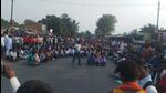 Residents blocked the Dumka-Bhagalpur road at Kurma Haat in Jharkhand’s Dumka district for four hours. (HT Photo)