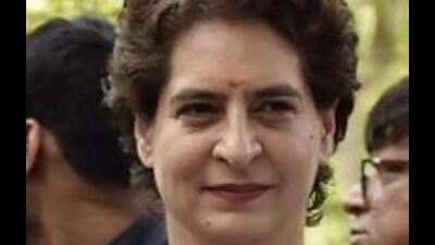 Congress leader Priyanka Gandhi visited Pune on Thursday to meet her relatives. (HT)