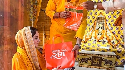 Kangana Ranaut visits the Ram temple ahead of the release of Tejas. (PTI) Kangana Ranaut visits the Ram temple ahead of the release of Tejas. (PTI)