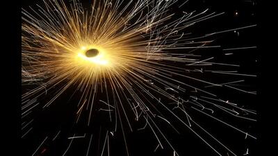 On Thursday, the Mohali administration also conducted a draw of lots and issued 44 temporary licences for the sale of firecrackers at 15 designated areas in the district. (Getty Images/iStockphoto)