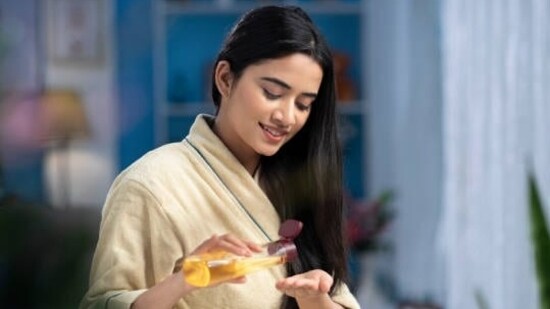 5. Oil your scalp to nourish hair: Hair fall can begin with age but can be handled with the right nutrients and oiling of your beautiful locks.&nbsp;(gettyimages)