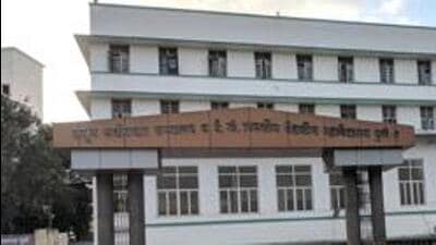 Drug kingpin Lalit Patil escaped from Sassoon General Hospital on October 2. (HT FILE PHOTO) Drug kingpin Lalit Patil escaped from Sassoon General Hospital on October 2. (HT FILE PHOTO)