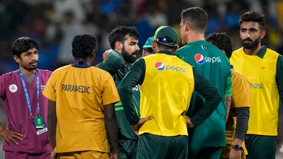 Pakistan's Shadab Khan goes off the field after being injured during the ICC Men's Cricket World Cup 2023 match between South Africa and Pakistan (PTI) Pakistan's Shadab Khan goes off the field after being injured during the ICC Men's Cricket World Cup 2023 match between South Africa and Pakistan (PTI)