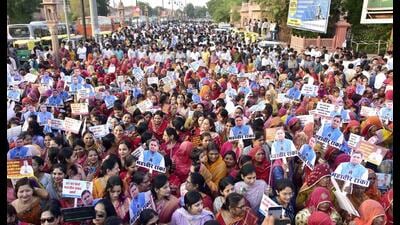 Supporters of BJP leader Mahaveer Ranka stage a protest over ticket denial to him from the Bikaner East assembly constituency for the Rajasthan assembly elections, in Bikaner on Wednesday. (ANI) Supporters of BJP leader Mahaveer Ranka stage a protest over ticket denial to him from the Bikaner East assembly constituency for the Rajasthan assembly elections, in Bikaner on Wednesday. (ANI)