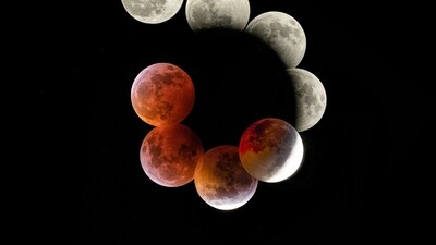 A lunar eclipse happens during a full moon when the Earth moves between the Sun and the Moon, resulting in the alignment of all three celestial bodies.&nbsp; (Photo by Aram Grigoryan on Unsplash)