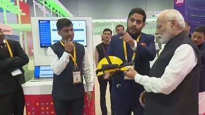Akash Ambani explained Reliance Jio's initiative of Space Fibre, capable of speeds of up to 1 Gbps. Also on display at the Jio pavilion is the Jio Bharat device, which offers 4G services.&nbsp; (ANI)