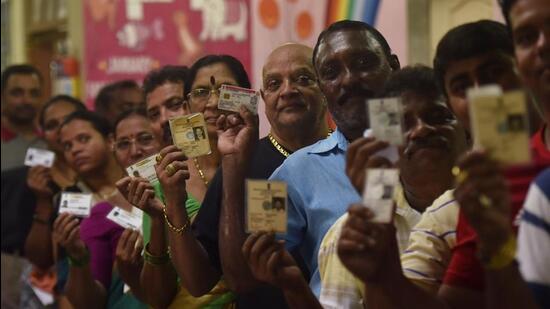 . According to the draft electoral roll published by the poll panel, 169,897 new voters have been added to Delhi’s list of voters, including 90,984 male and 78,809 female. (HT Archive)