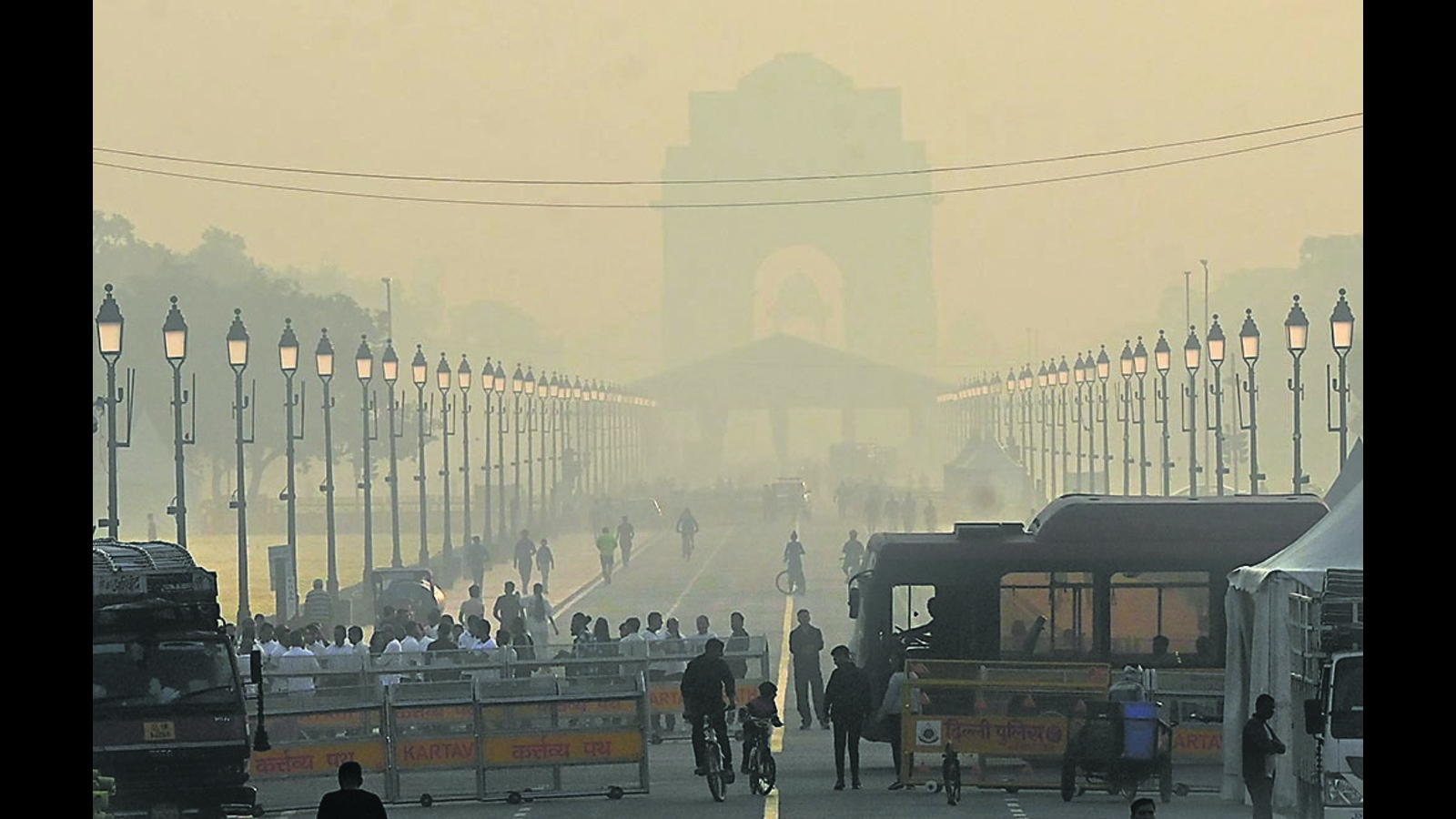 Air back in 'very poor' zone as wind speed slows down | Latest News India - Vimarsana News