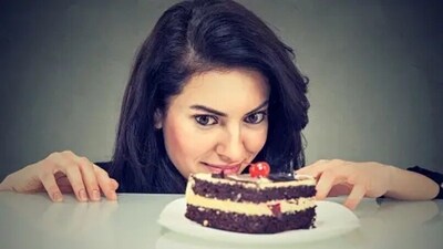 Often, we feel that we are craving sweets and the urge to consume sweets is uncontrollable. However, this can be associated with a lot of reasons. "Understanding why it can happen can help you reduce your cravings, make more intentional choices, and feel more in control around food," wrote Dietitian Samantha Cassetty as she explained the reasons of sweet cravings. (Unsplash) Often, we feel that we are craving sweets and the urge to consume sweets is uncontrollable. However, this can be associated with a lot of reasons. "Understanding why it can happen can help you reduce your cravings, make more intentional choices, and feel more in control around food," wrote Dietitian Samantha Cassetty as she explained the reasons of sweet cravings. (Unsplash)